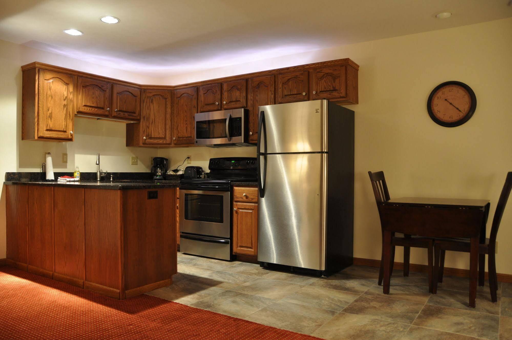 Shepherd Mountain Inn & Suites Pilot Knob Kültér fotó